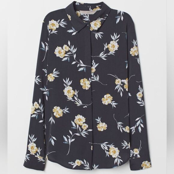 ☔️🩵H&M Gray Floral Buttoned Front Long Sleeve Top Size 4 - Picture 1 of 10